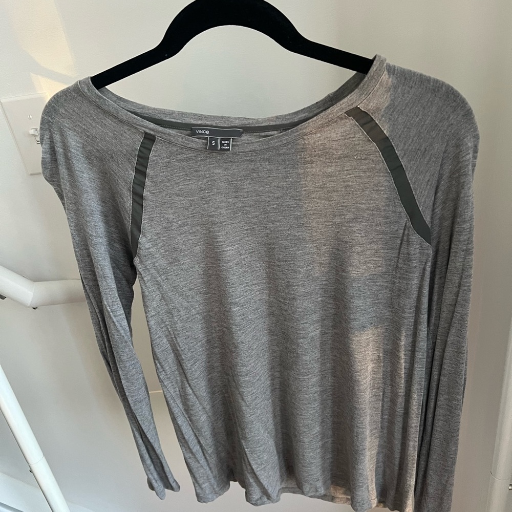 VINCE grey long sleeve top. Size Small